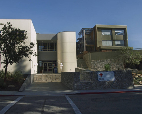 Gold Student Center and Pitzer Hall, Pitzer College