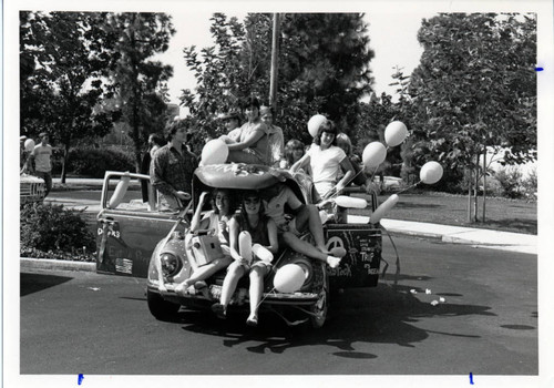 Pitzer College's 20th Anniversary Parade