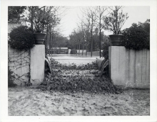 Scripps College during 1938 flood