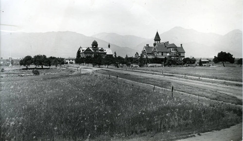 Holmes Hall and Sumner Hall, Pomona College