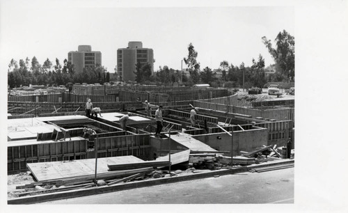 Bauer Center construction, Claremont McKenna College