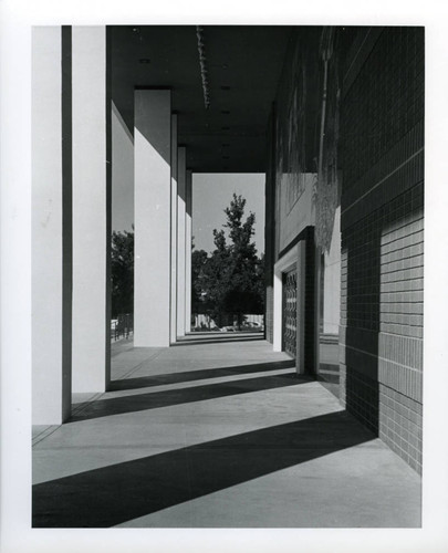 Garrison Theater entrance, Claremont University Consortium