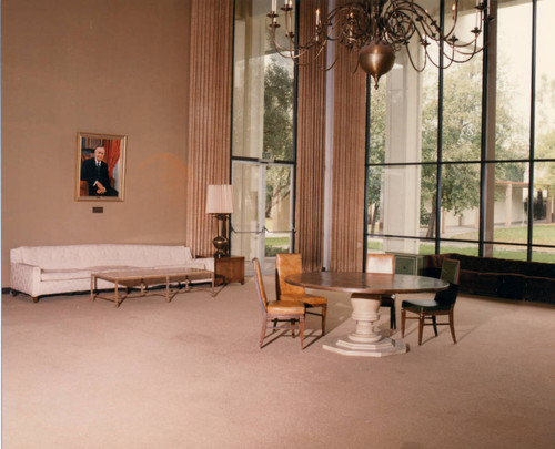 McConnell Living Room, Pitzer College