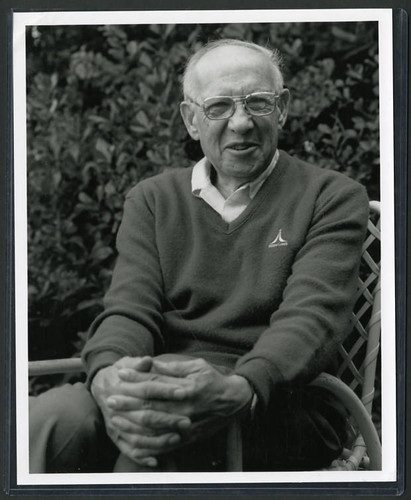 Photograph of Peter Drucker wearing a sweater