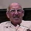 Peter Drucker welcomes new MBA students, 1997