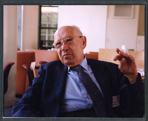 Photograph of Peter F. Drucker by Deepak Shimkhada