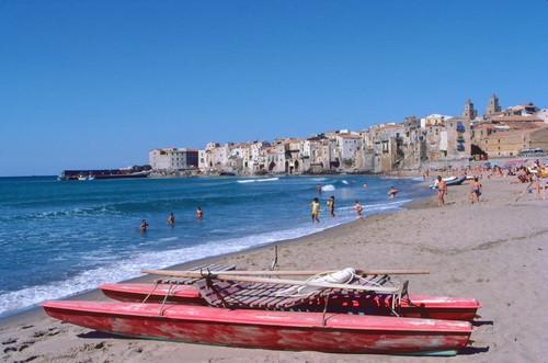 Cefalù beach