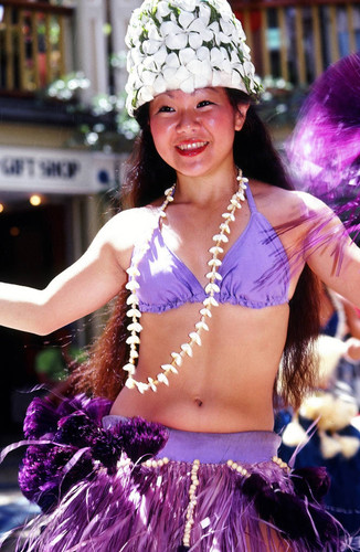 Hula dancer