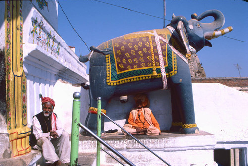 Elephant statue