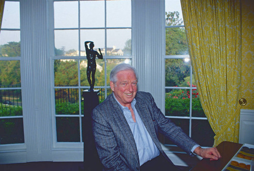 Sidney Sheldon