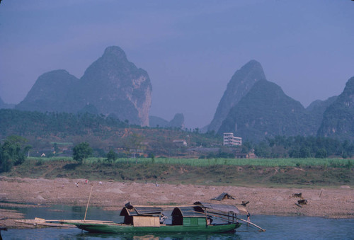 Boat on the Li River