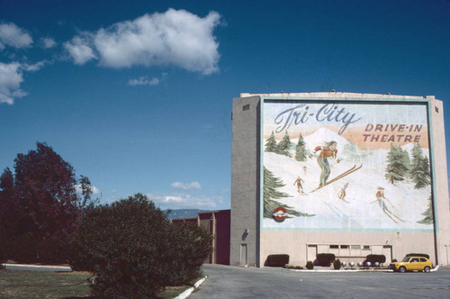 Tri-City drive-in theater