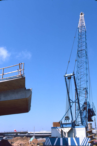 International terminal construction