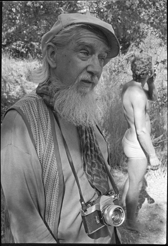 Photographer Edmund Teske, with nude model