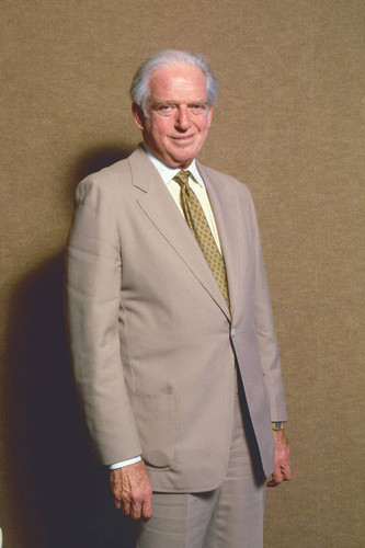 Sidney Sheldon