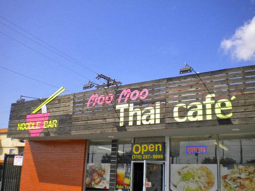 Moo Moo Thai Cafe