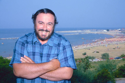 Luciano Pavarotti at summer villa