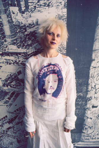 ★Vivienne Westwood★ Vivienne Westwood London Of Women's Ea Punk British Designer Dame Vivienne Westwood Dies In London