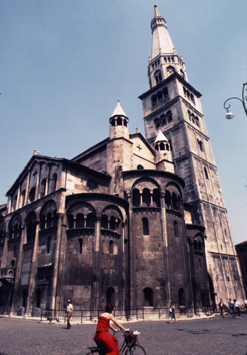 Duomo, ghirlandina