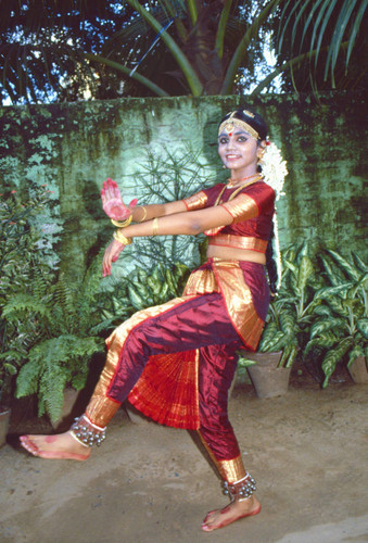 Bharatha Natyan dancer