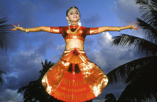 Bharata natyam dancer