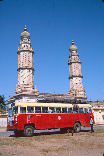 Bus in Srirangapatna