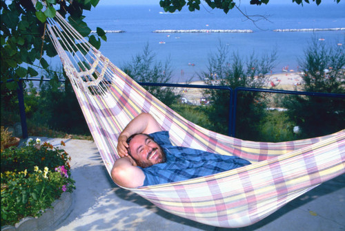 Pavarotti in hammock