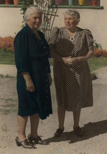 Sisters Teresa Carozza and Luisa Albanese