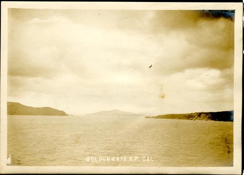 View of Golden Gate strait