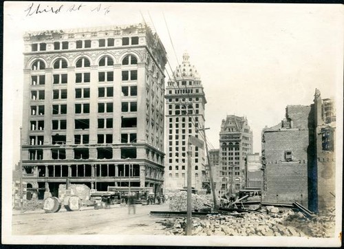 View of ruins on Third Street, San Francisco, Calif