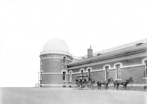 Mount Hamilton stage coach and horses at Lick Observatory