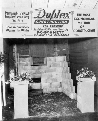 Duplex Construction display booth