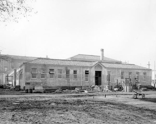 George W. Seifert Memorial Gymnasium under construction