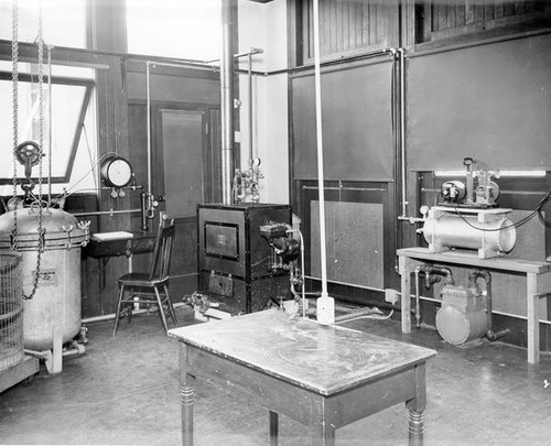 Workroom with equipment