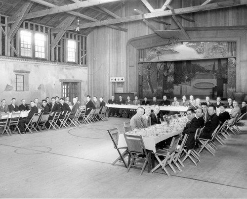 Montezuma Mountain School for Boys, dining room