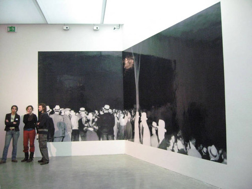 Installation view of the Wonder Gaze, St. James Park