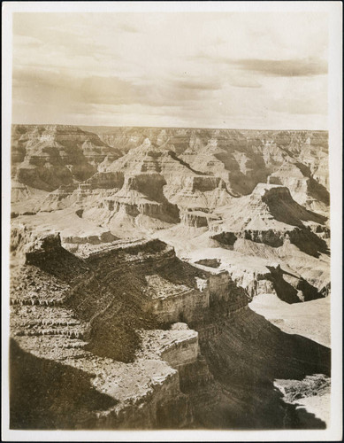 Clouds above canyon