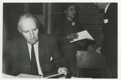 Quispel and Samiha 'Abd el-Shaheed at the Coptic Museum