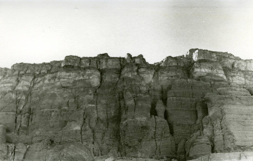 Jabal al-Ṭārif cliff