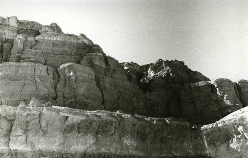 Jabal al-Ṭārif cliff