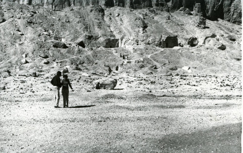 James and Anita Robinson at Jabal al-Ṭārif