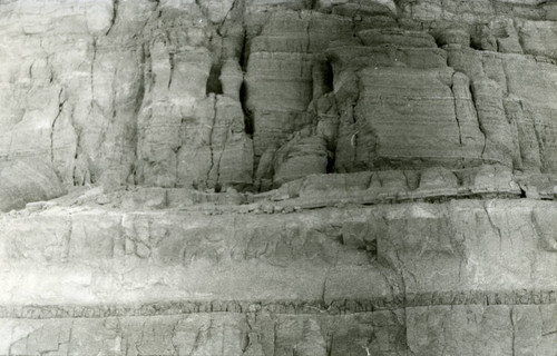 Jabal al-Ṭārif cliff