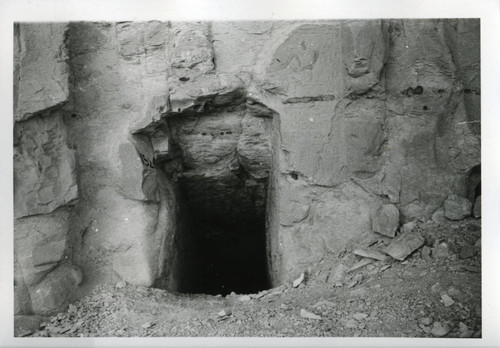 Entrance of cave numbered T 152