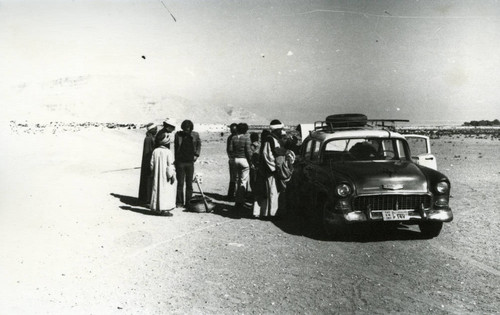 Scholars and crew near Jabal al-Ṭārif