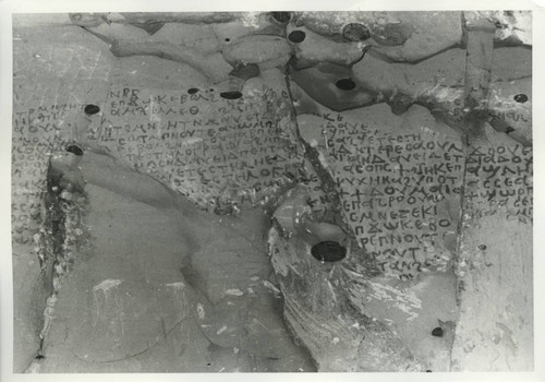 Psalms inscriptions in T 8