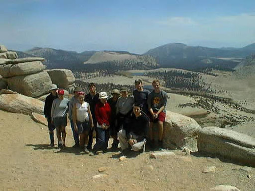 The Cottonwood Lakes OA group at the pass