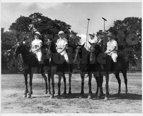 Women Polo Players