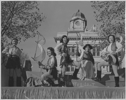 Pirate Float at Plaza Park