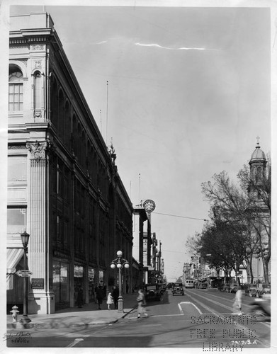 K Street between Eleventh and Twelfth