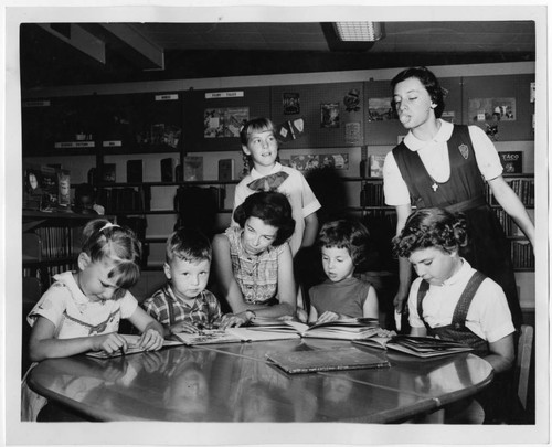 Young Readers at Mabel Gillis